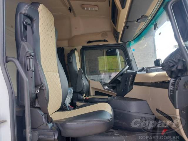 2022 MERCEDES BENZ ACTROS 