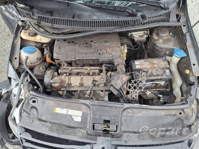 2013 VOLKSWAGEN FOX 
