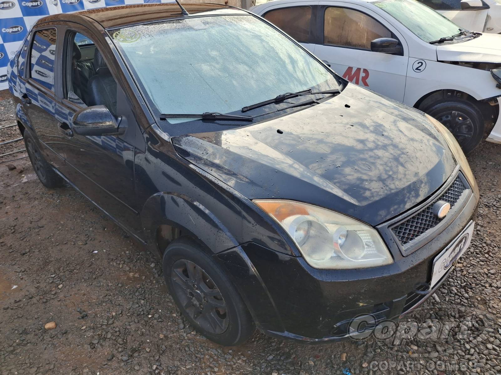 2009 FORD FIESTA SEDAN
