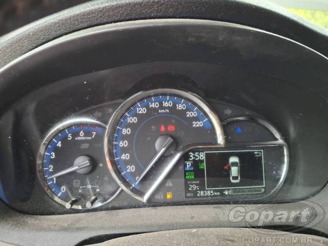 2025 TOYOTA YARIS SEDA 