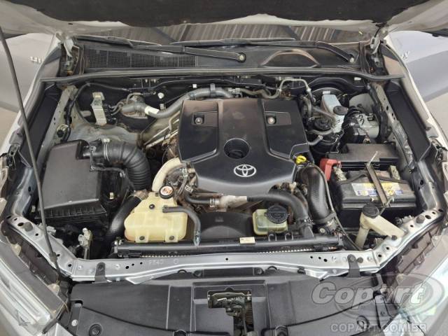 2022 TOYOTA HILUX CD 
