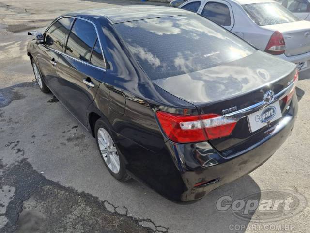 2013 TOYOTA CAMRY 