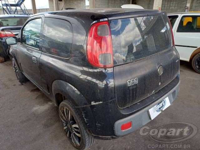 2015 FIAT UNO 