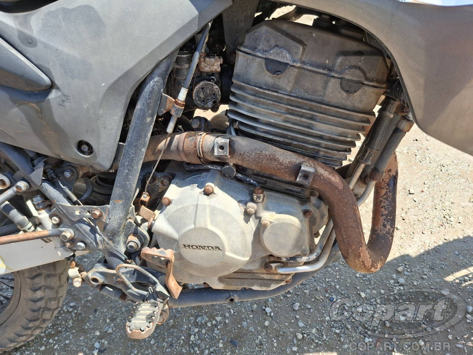 2011 HONDA XRE 300 — foto 5 de 10