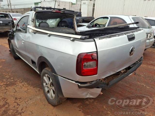 2015 VOLKSWAGEN SAVEIRO 