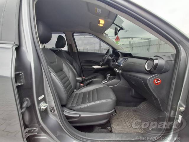 2024 NISSAN KICKS 