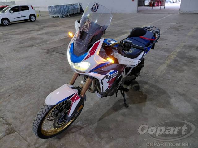 2024 HONDA CRF 1100L 