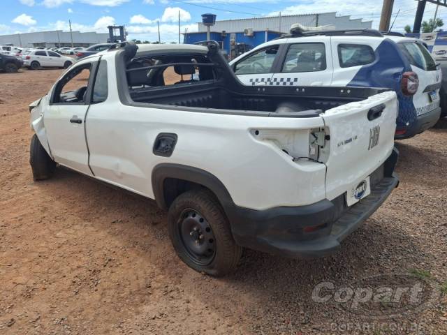 2025 FIAT STRADA 
