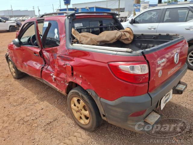 2015 FIAT STRADA CD 