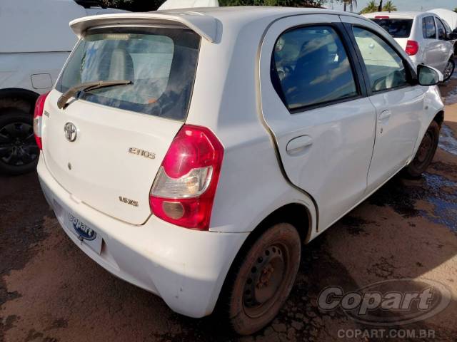 2016 TOYOTA ETIOS 