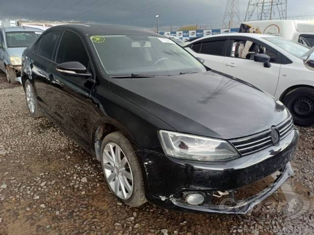 2013 VOLKSWAGEN JETTA 