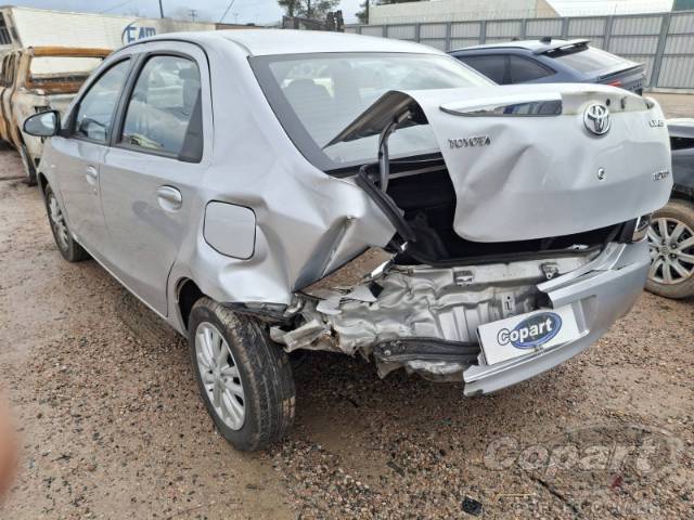 2014 TOYOTA ETIOS SEDA 