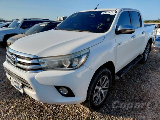2017 TOYOTA HILUX CD 