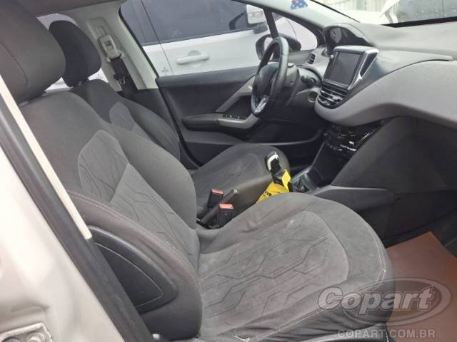 2017 PEUGEOT 208 
