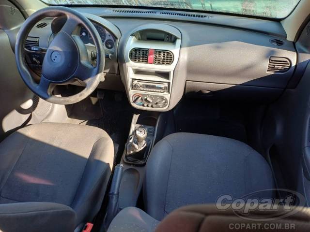 2010 CHEVROLET CORSA SEDAN 