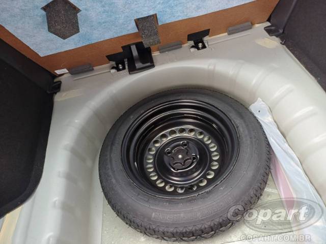 2025 NISSAN Kicks Play 