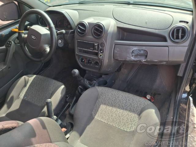 2013 FORD KA 