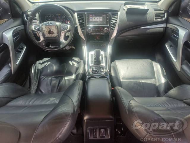 2020 MITSUBISHI PAJERO SPORT 