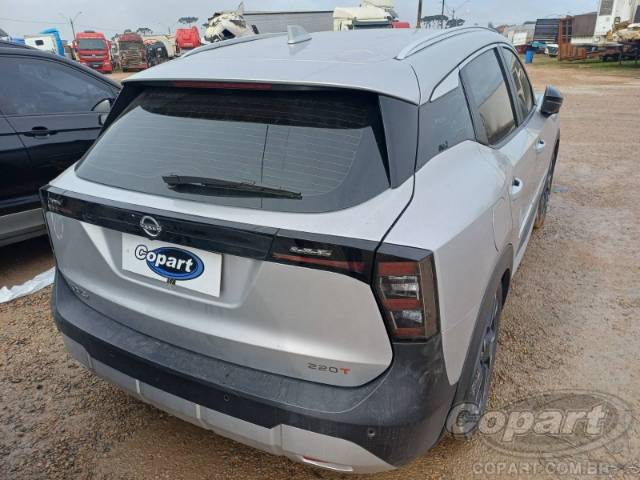2026 NISSAN KICKS 