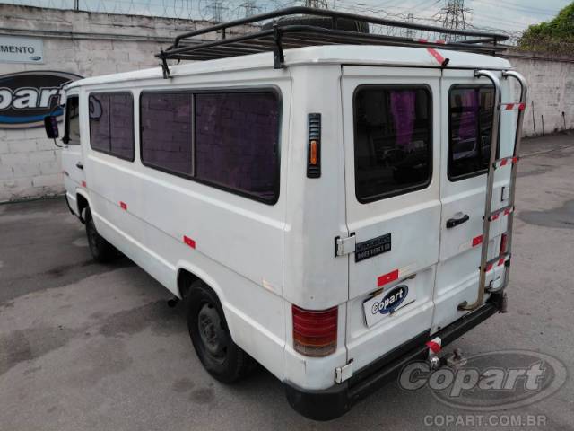 1995 MERCEDES BENZ MB 180 D Van 