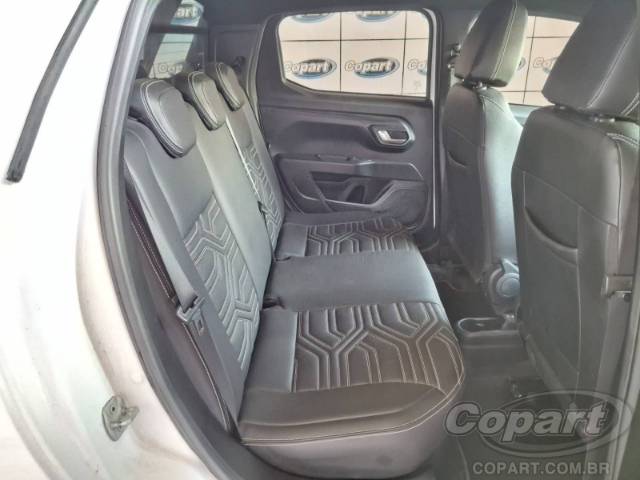2025 FIAT STRADA CD 