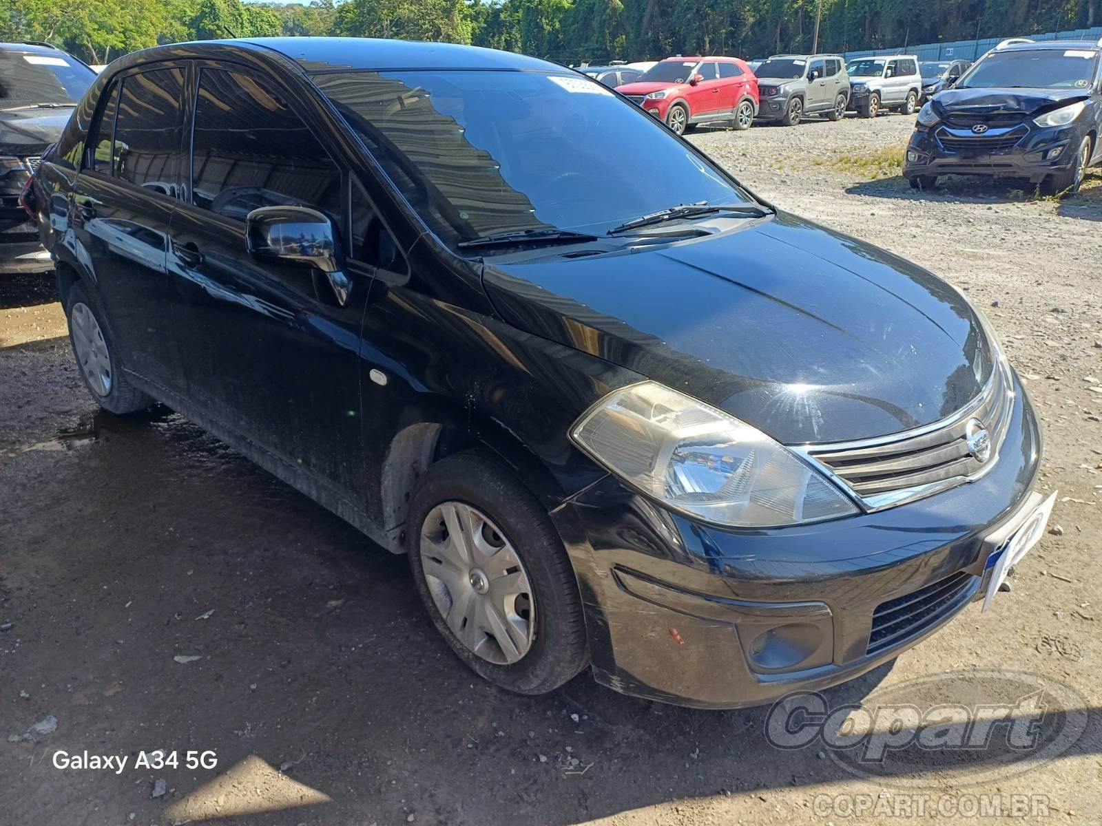Veículo Nissan Tiida Nissan Tiida Sedan 1.8 16V 2011 2012 em leilão