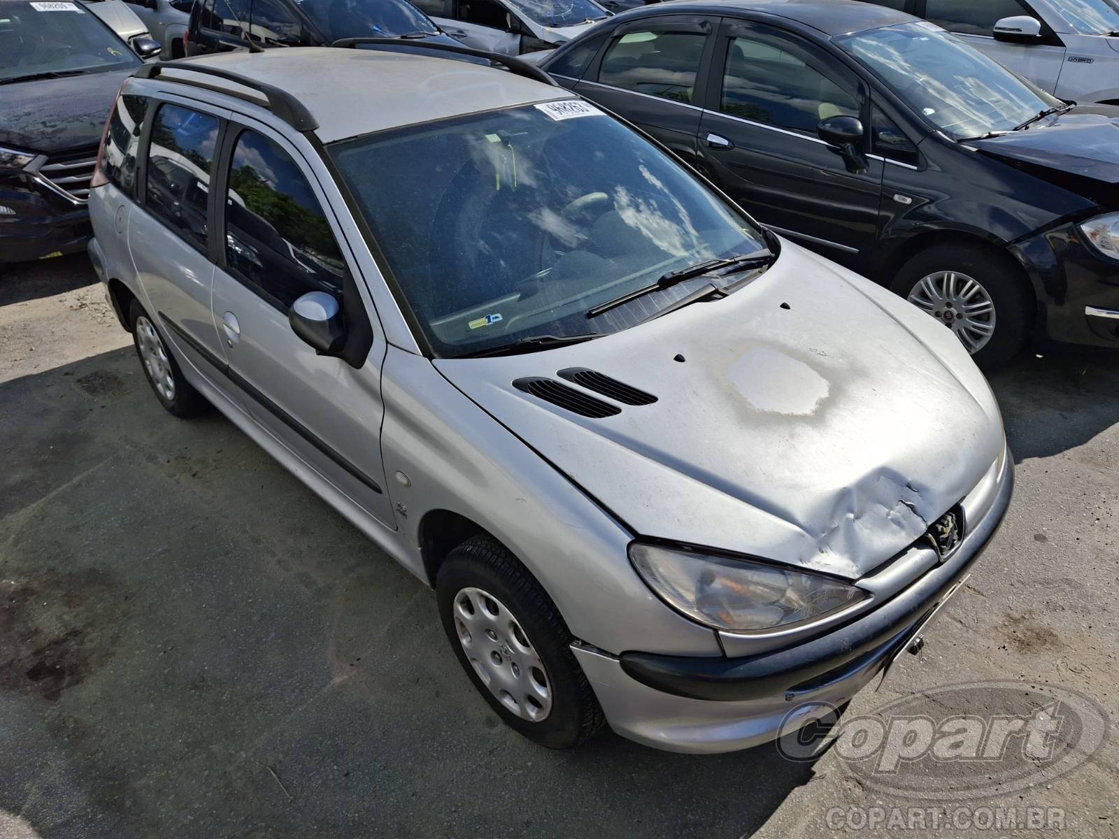 Veículo Peugeot 206 Peugeot 206 SW Presence 1.6 16V 2006 Colisão Média Monta 2006 em leilão