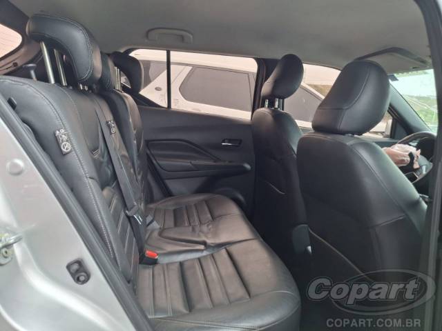 2018 NISSAN KICKS 