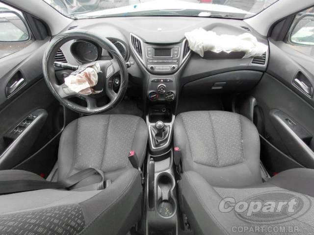 2016 HYUNDAI HB20 