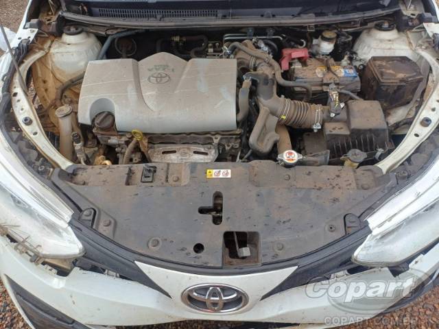 2019 TOYOTA YARIS SEDA 