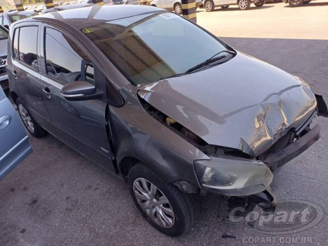 2012 VOLKSWAGEN FOX 