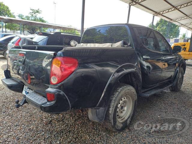 2016 MITSUBISHI L200 TRITON 