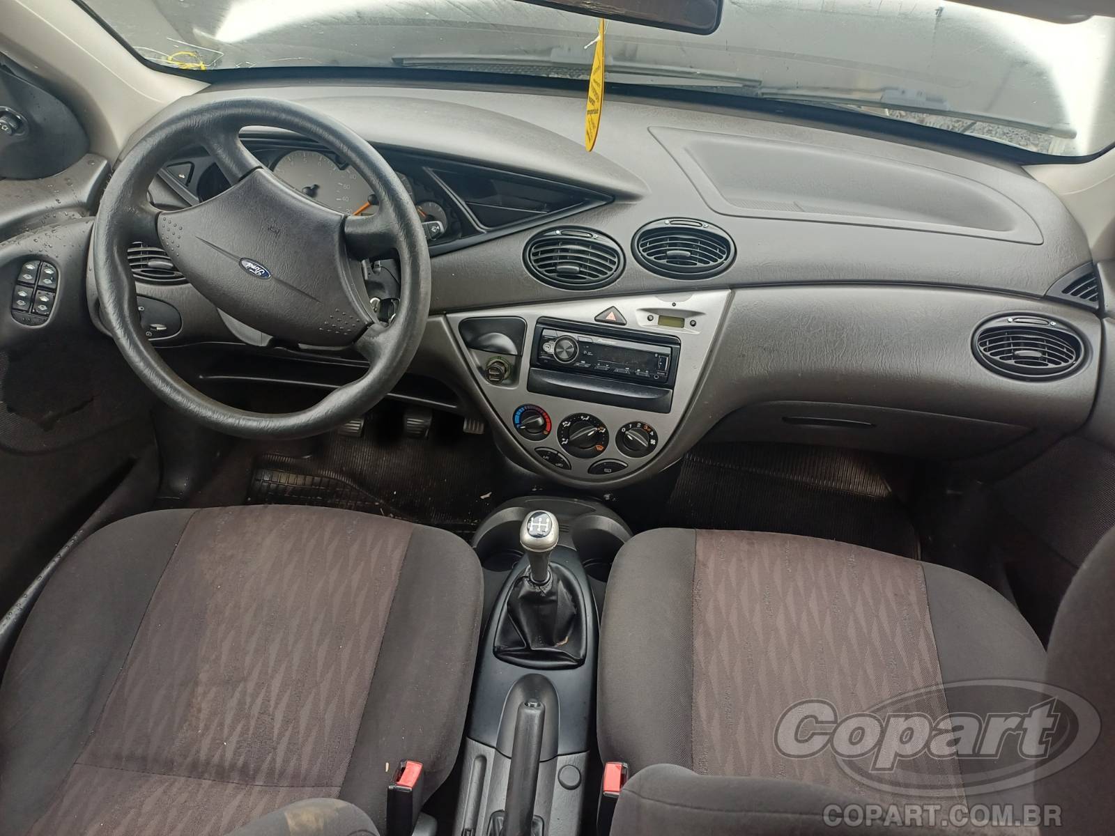Foto 9 de 11: 2006 FORD FOCUS SEDAN