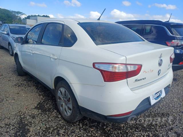 2017 FIAT GRAND SIENA 