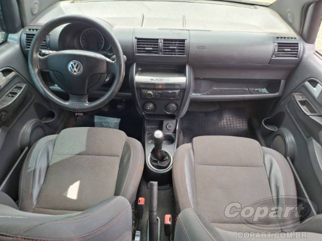 2010 VOLKSWAGEN FOX 