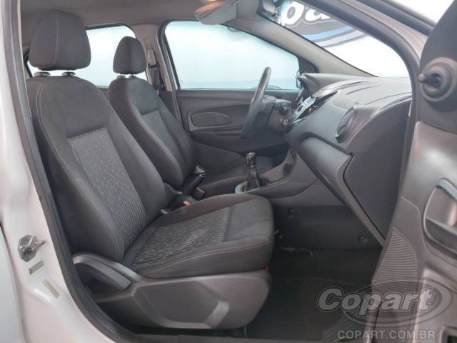 2015 FORD KA SEDAN 