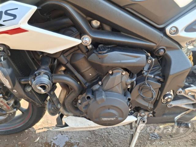 2020 TRIUMPH STREET TRIPLE 