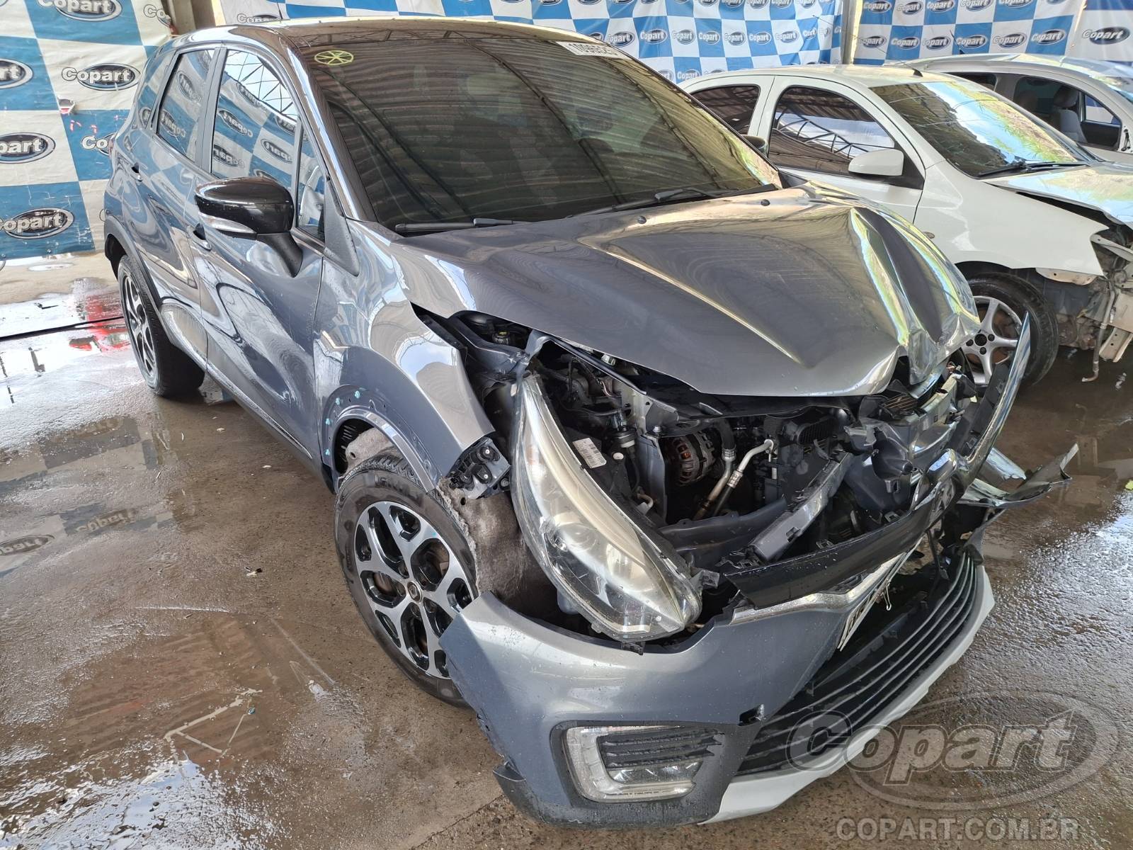 Veículo Renault Captur RENAULT CAPTUR 2019 SUV Pequenos 2019 em leilão