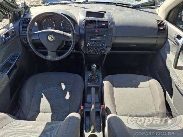 2011 VOLKSWAGEN POLO 