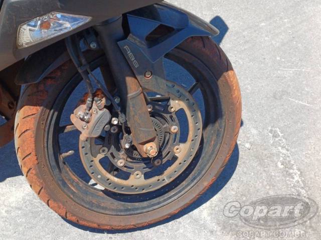 2025 KAWASAKI NINJA 500 