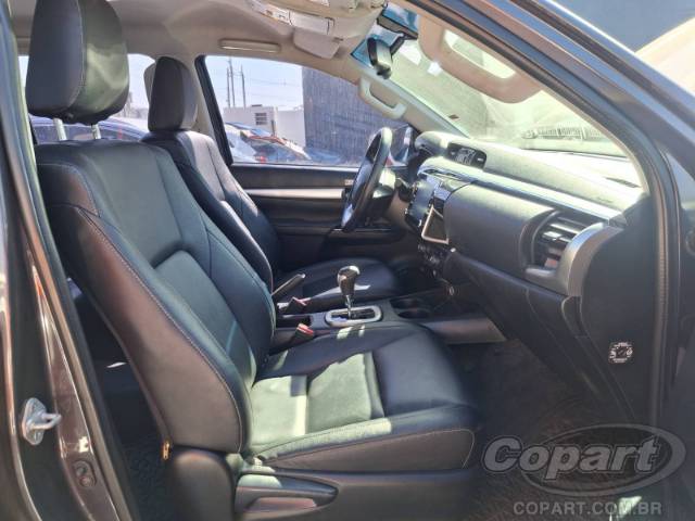 2022 TOYOTA HILUX CD 