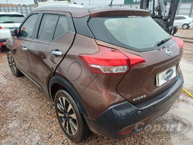 2018 NISSAN KICKS 