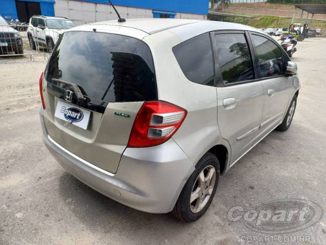 2010 HONDA FIT 