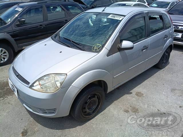 2004 FORD FIESTA 
