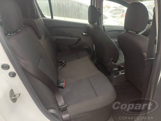 2016 RENAULT SANDERO 