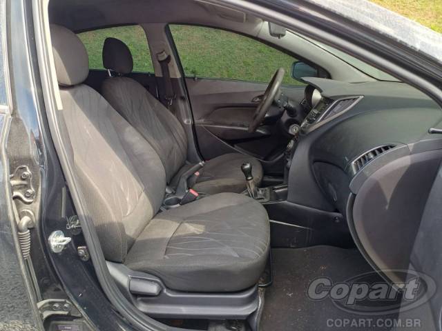 2015 HYUNDAI HB20 
