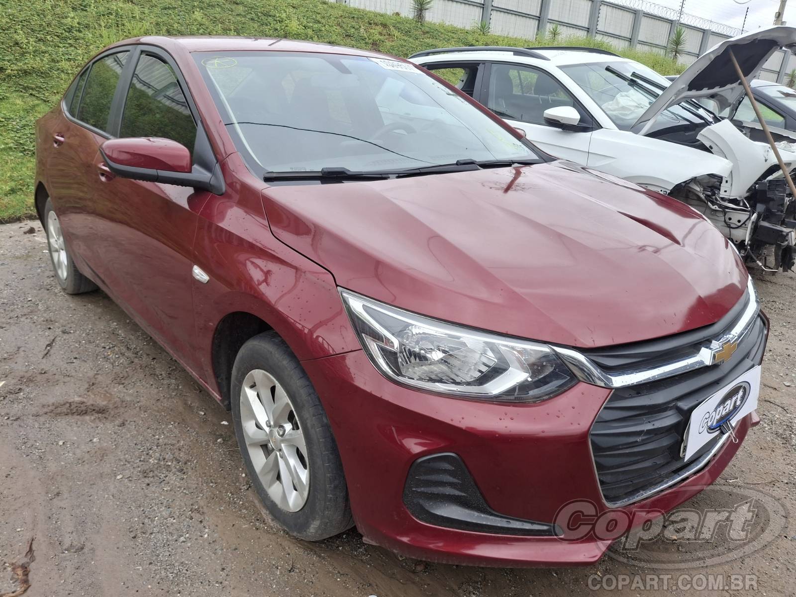 Chevrolet Onix Plus 2021 em leilão — MG
