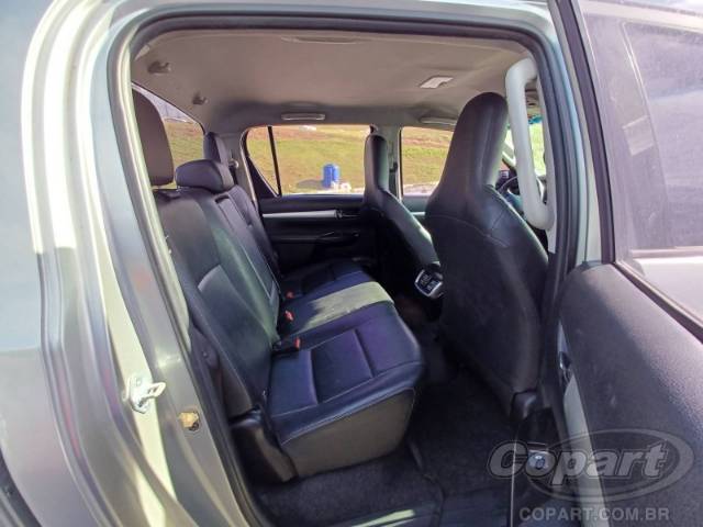 2021 TOYOTA HILUX CD 