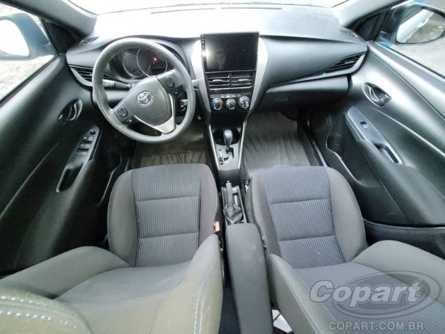 2021 TOYOTA YARIS 