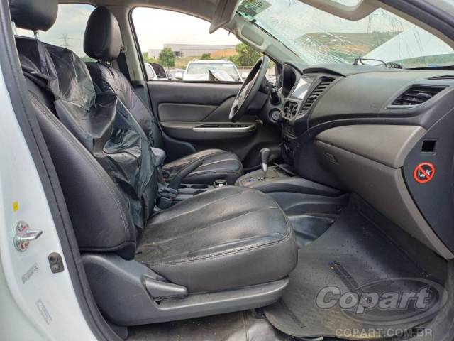 2025 MITSUBISHI L200 TRITON 